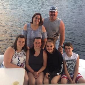 Meet your Posher, Sara